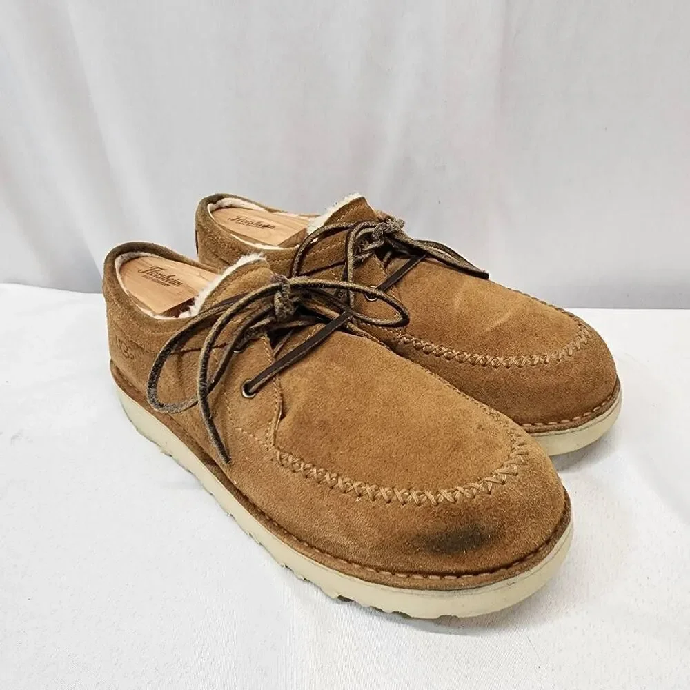 UGG Mens 10 Campout Low Chukka Boot Sheepskin Sherpa Lined Lace-Up